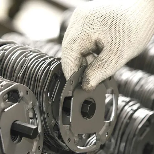 Was sind die wichtigen sicheren Betriebsregeln für die Hardwareverarbeitung?